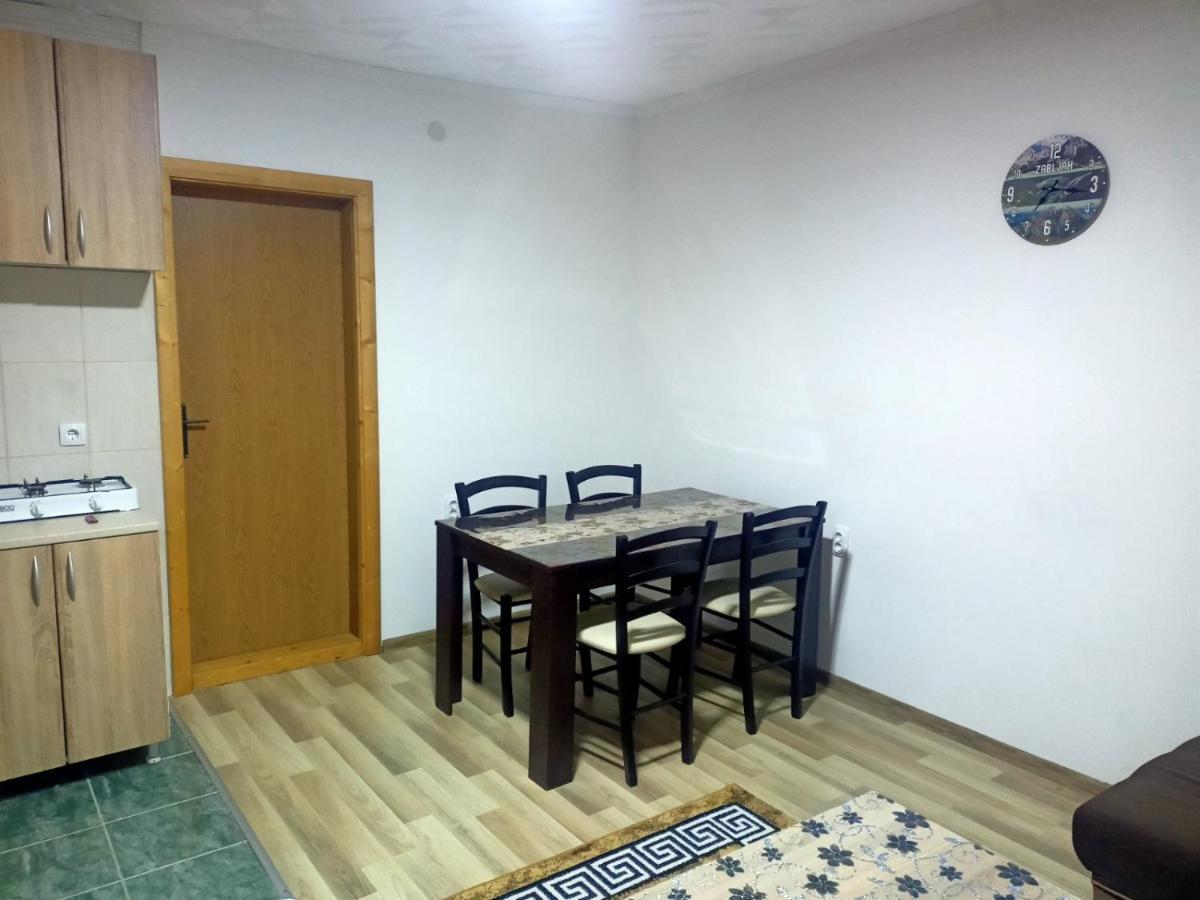 Apartmani Momcilo Žabljak Exterior foto